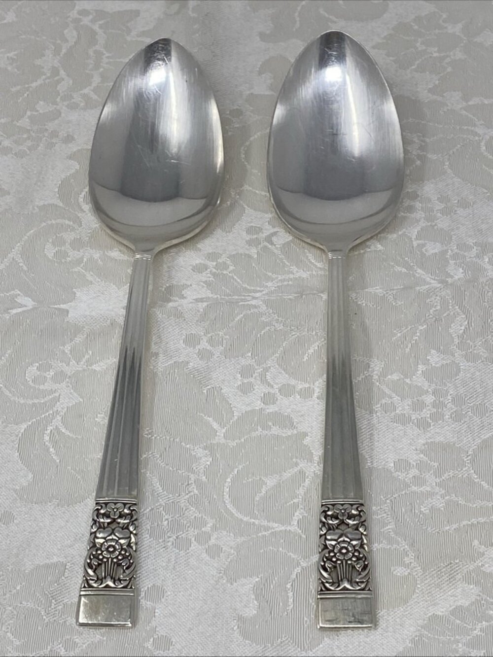 Set Of 2 Vintage Oneida Community Silver Coronation 1936 Large Serving Spoons 9”